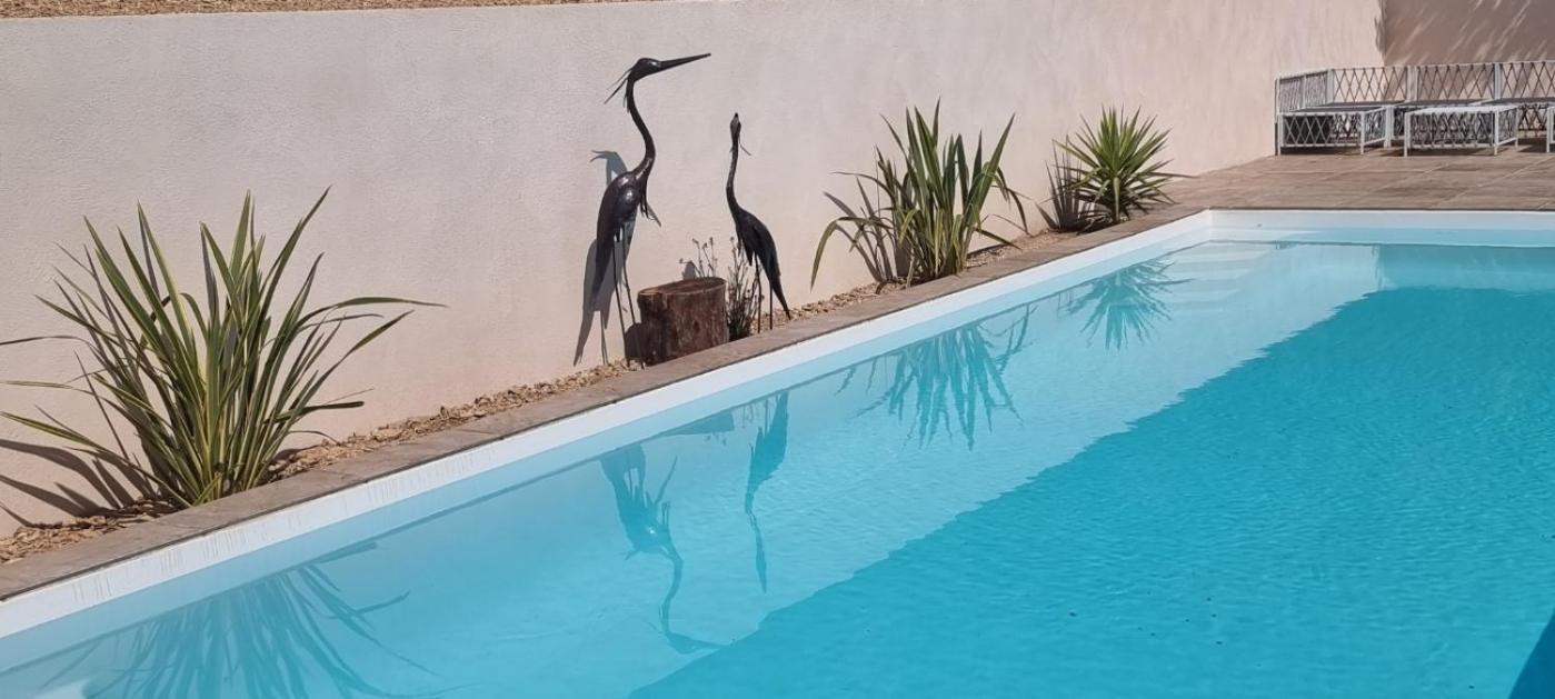 Les Bois De Zola Entre Provence Et Luberon Aparthotel Saint-Esteve-Janson Rum bild