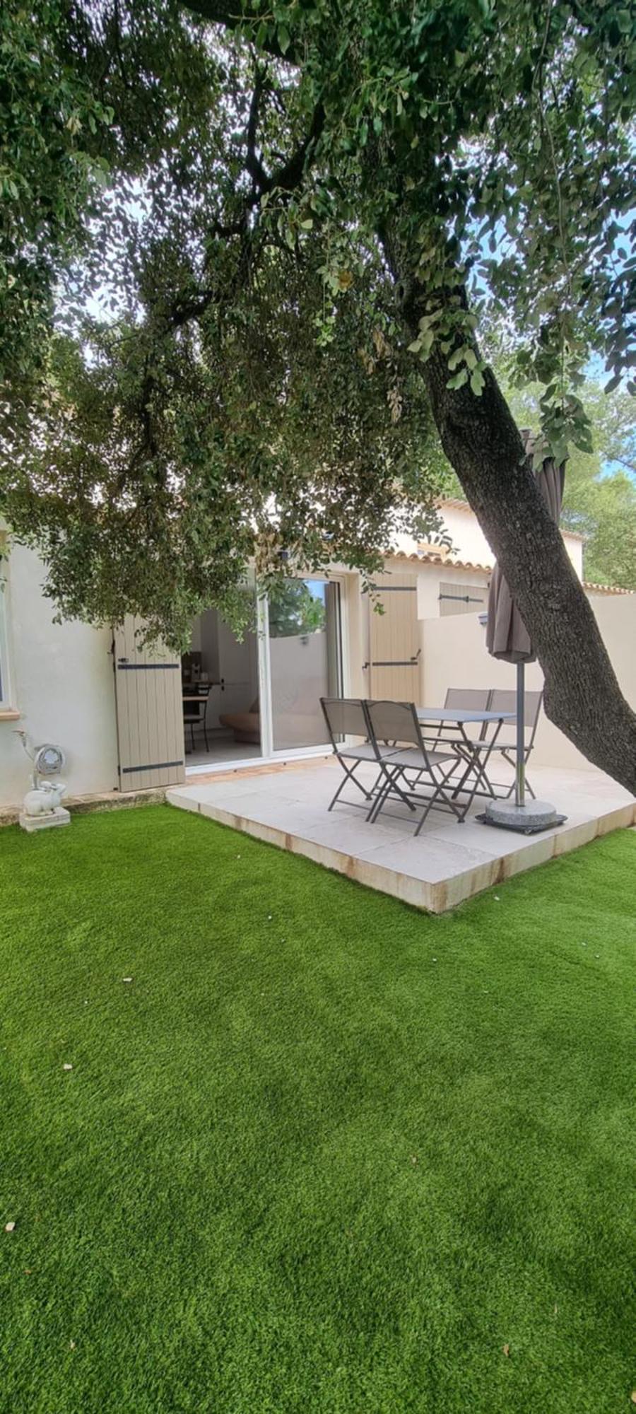 Les Bois De Zola Entre Provence Et Luberon Aparthotel Saint-Esteve-Janson Exteriör bild